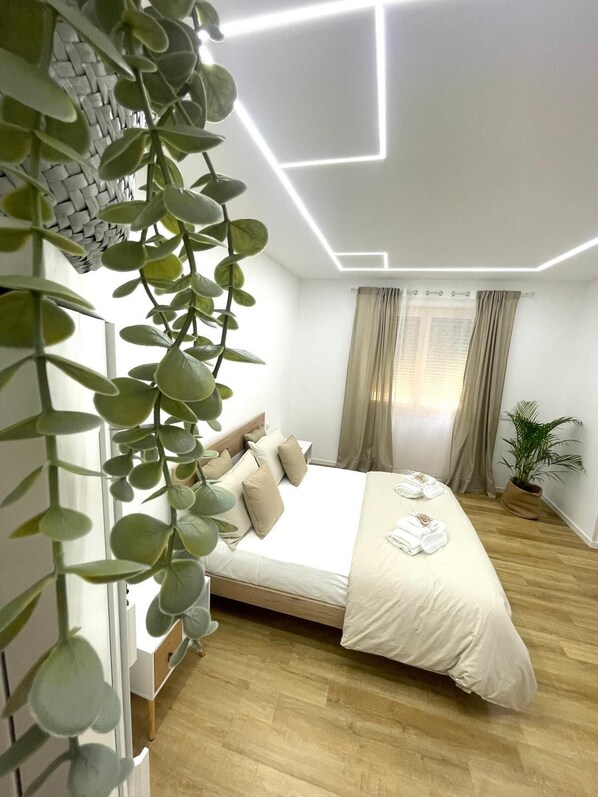 2 Schlafzimmer, Bügeleisen/Bügelbrett, WLAN, Bettwäsche