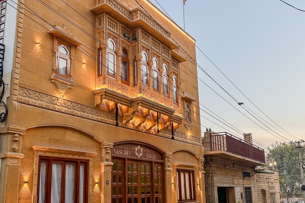 Fachada da propriedade