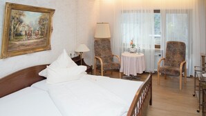 Unclassified image, 2 of 21, button - Hotel Harzer am Kurpark (Bad Herrenalb)