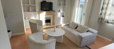 Apartment | Living area