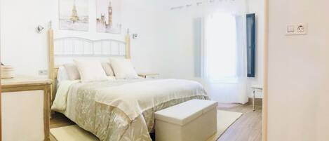 Apartment, 2 Bedrooms, Terrace, Garden View