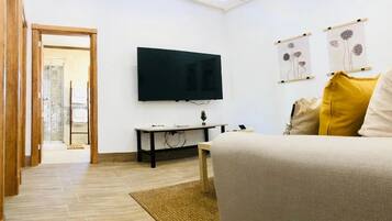 Apartment, 2 Bedrooms, Smoking, Terrace | Living room