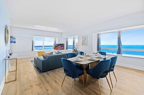 Apartment, 2 Schlafzimmer | Wohnbereich | Smart-TV