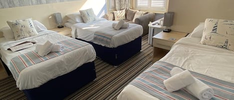 Family Triple Room | 1 bedroom, premium bedding, iron/ironing board, free WiFi