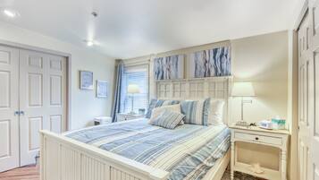 2 sovrum, skrivbord, strykjÀrn/strykbrÀda och gratis wi-fi