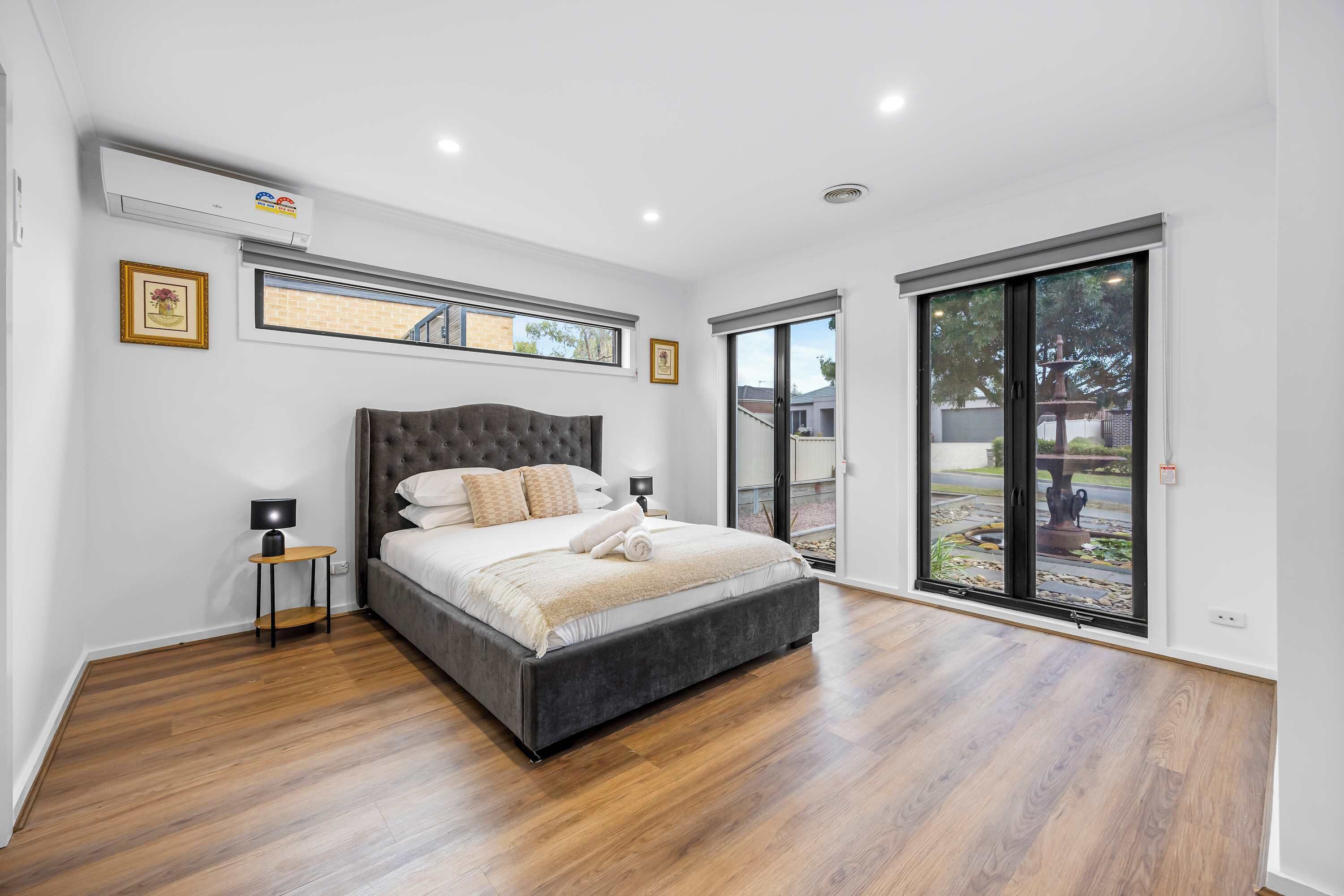 5 室のベッドルーム、アイロン / アイロン台、WiFi、ベッドシーツ