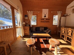 Fernseher, Stereoanlage