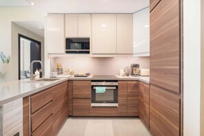 Fridge, microwave, stovetop, toaster