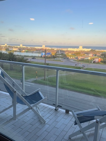 Economy Single Room, Balcony, Sea View. Ulises Apart hotel