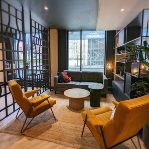 Àrea amb seients del vestíbul