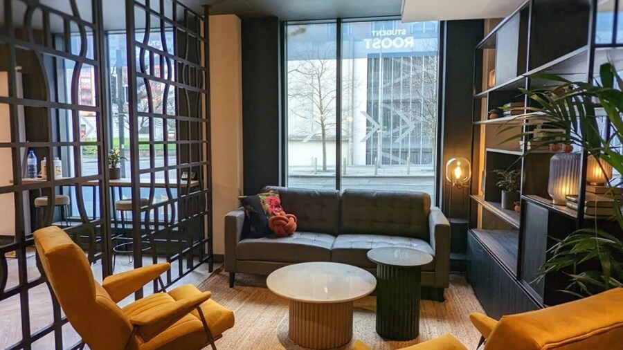 Student Only Merchant Studios in Glasgow