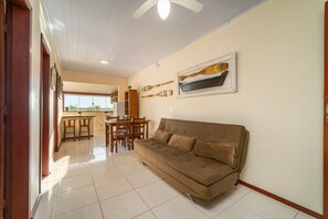 Appartement | Coin séjour | Télévision