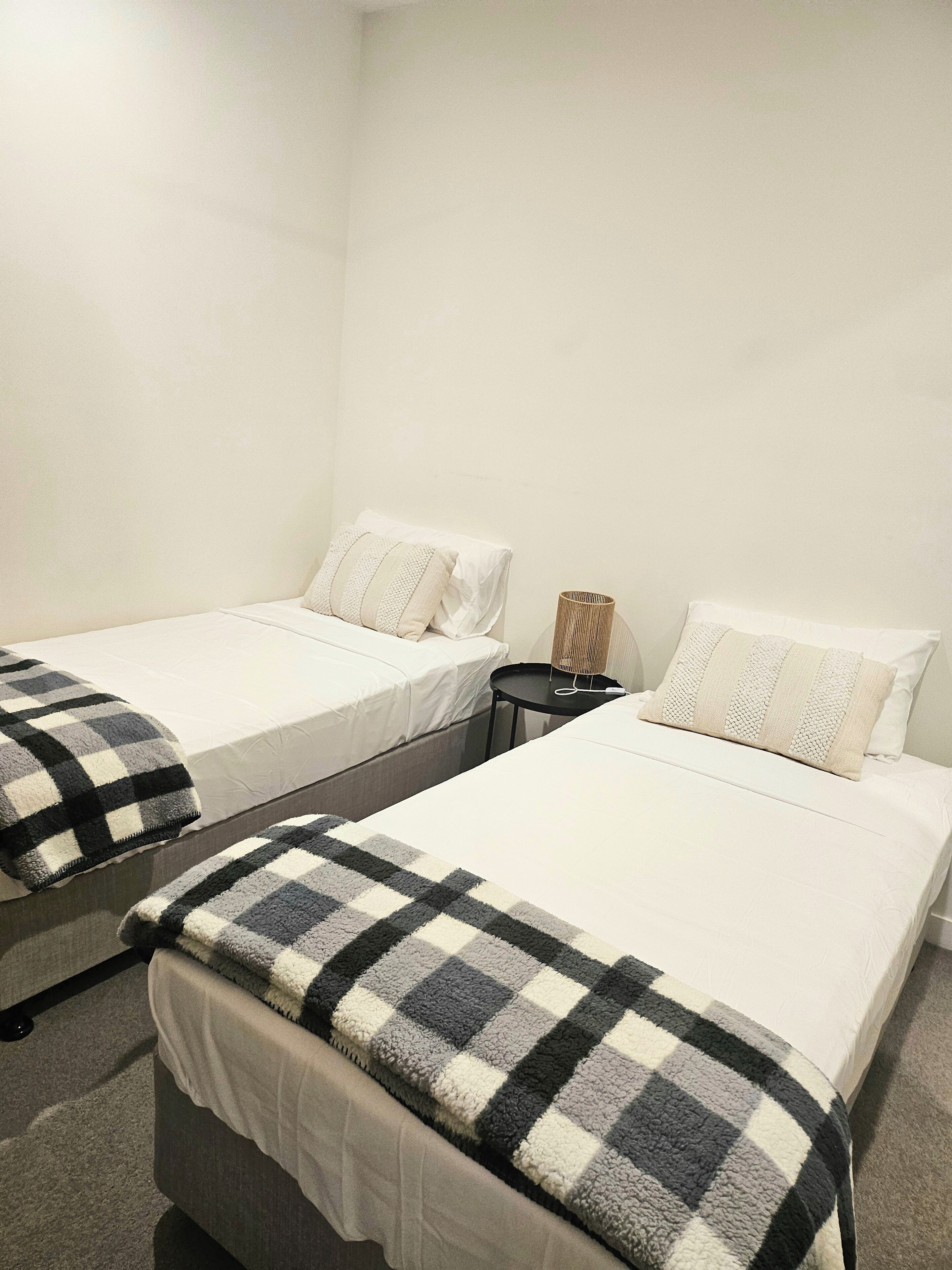 2 makuuhuonetta, Wi-Fi, vuodevaatteet