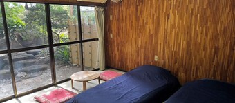 Retreat Narita - Hostel