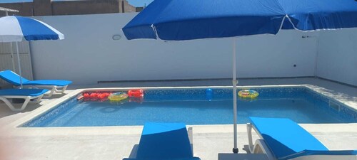 "Exceptional house with swimming pool, fully equipped and tastefully furnished."