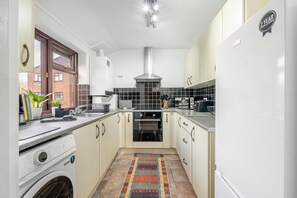 Micro-ondas, fogão, cooktop