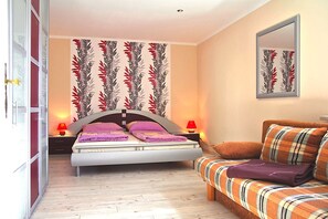 1 bedroom, in-room safe, iron/ironing board, travel cot - To the Baltic Sea beach Ahlbeck 7/near the beach with garage/terrace and WLAN (Heringsdorf)