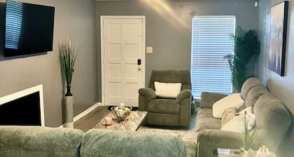 Charming 2-bedroom apartment in Baker with AC, WiFi