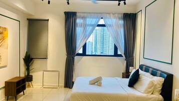 Deluxe Studio Suite, City View