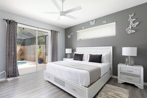 4 bedrooms, iron/ironing board, Internet, bed sheets