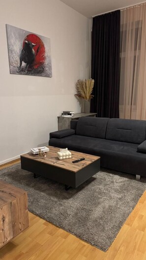 Apartment, 2 Bedrooms, City View | Living room - Downtown Chalet in Braunschweig (Braunschweig)