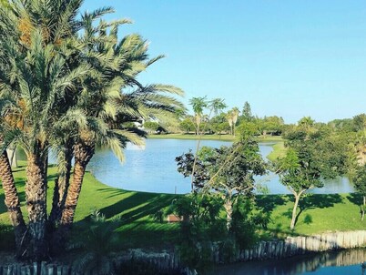 Oliva Nova: Charming one bedroom flat, beach, golf course, padel on site