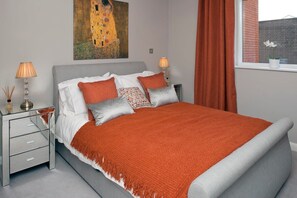 3 bedrooms, iron/ironing board, travel cot, WiFi