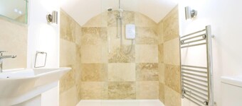 Spacious Boutique apartment in Clifton - Hopewell