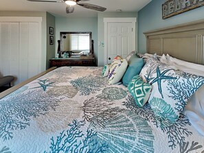 3 bedrooms, iron/ironing board, internet, bed sheets