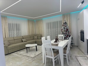Dining - CasaDaSogno R&A (Vlora)