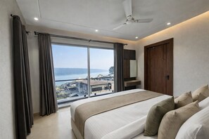 Departamento Elite, balcón, vista al río | Vista del balcón