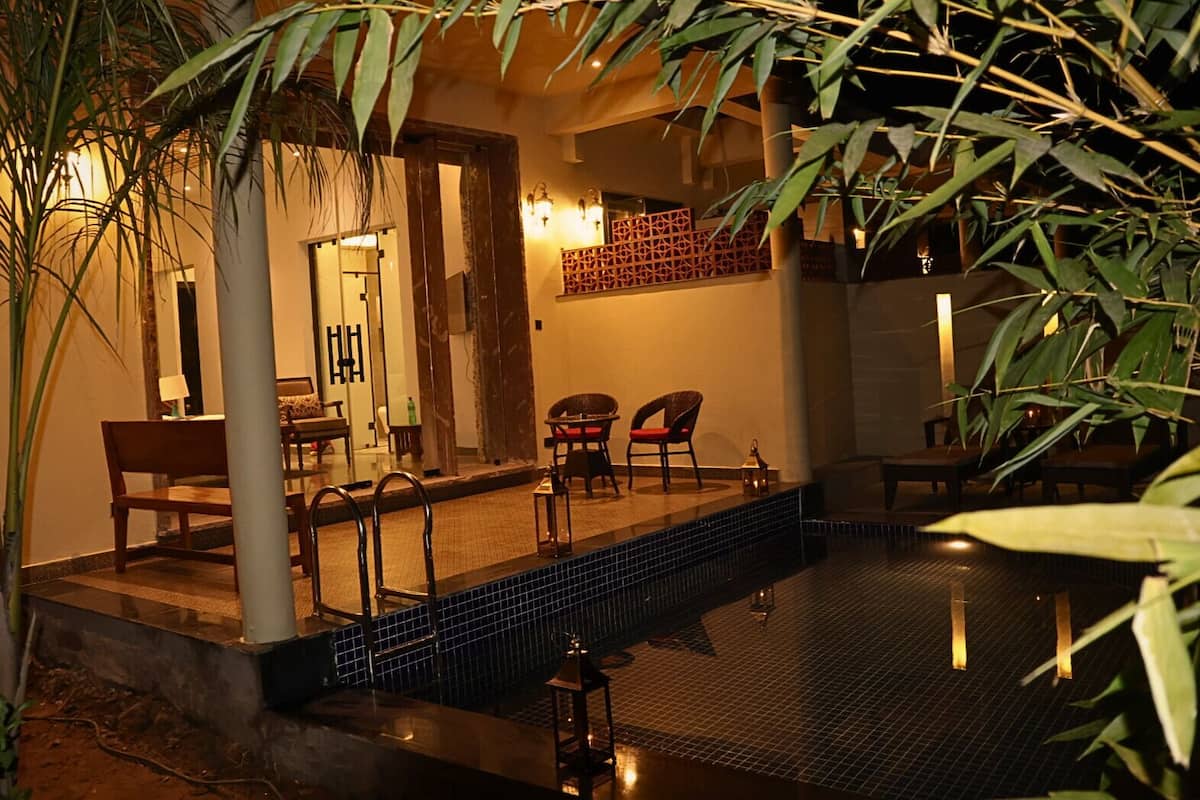 Luxury Double Room, Pool View | In-room safe, desk, laptop workspace, free WiFi