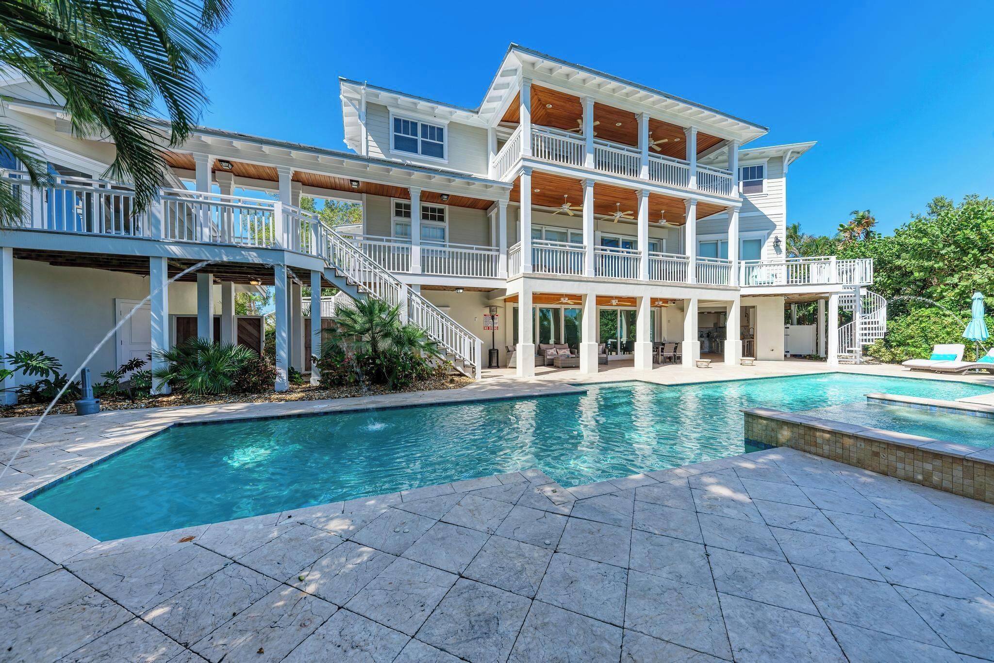 Studio (4 Bedrooms) | Property amenity