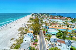 Miscellaneous - Anna Maria Island Beach Happy-direct Beach Front-1br-1br (Bradenton Beach)