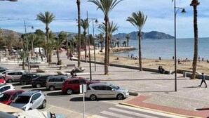 Apartment | Beach - Beachside Apartment - Sleeps 3, Balcony & Parking (Mazarrón)