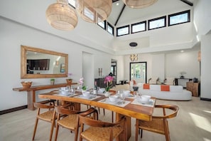 Dining - KaliLoʻihi Poipu Beach Estates By Suite Paradise (Koloa)