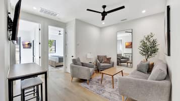 3 bedrooms, iron/ironing board, travel cot, free WiFi