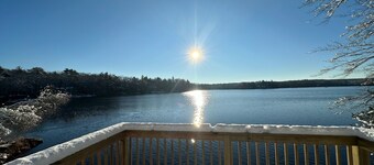 Cozy all season cabin w/ private boathouse & dock!