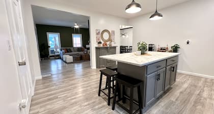 The Gathering Place - 10 min Yellow Springs - 15 min Dayton Air Force Museum