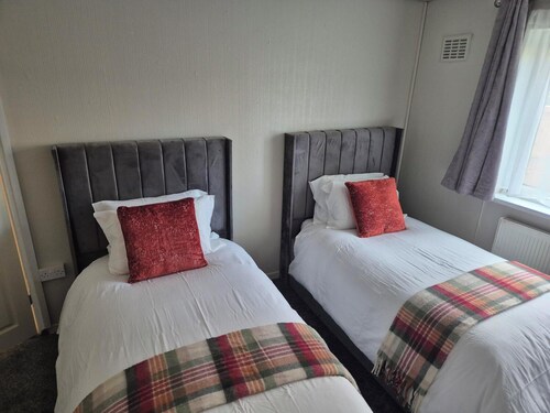 Cozy Opulent 2 bedroomed Apartment/Maisonette