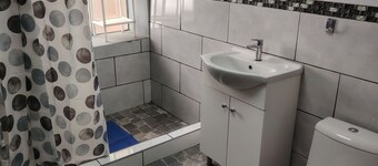 Enjoyable house with shared bathroom WiFi  in charming Huancayo
