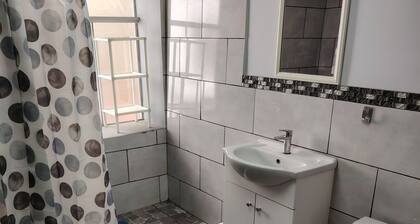 Enjoyable house with shared bathroom WiFi in charming Huancayo