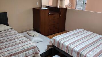 1 chambre, fer et planche Ă repasser, Wi-Fi gratuit