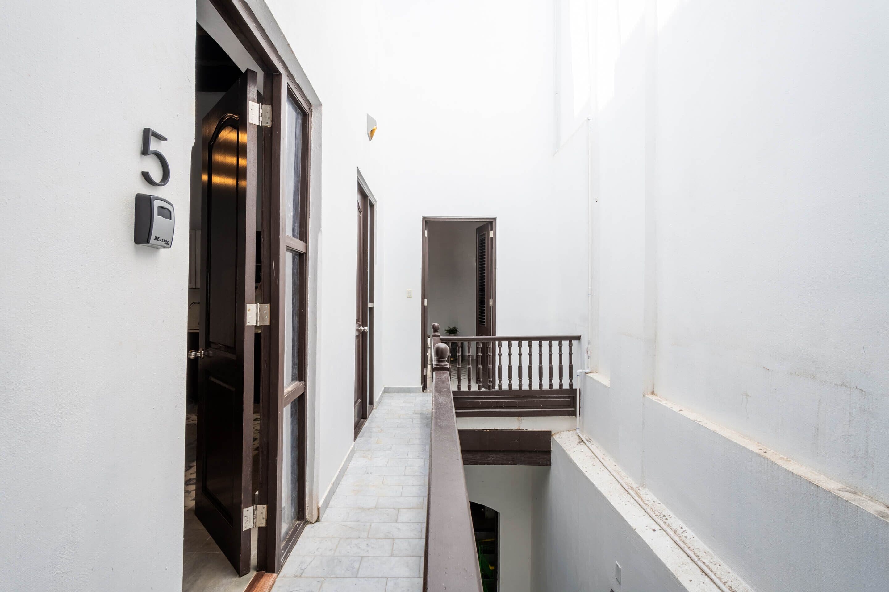 Apartamento, 1 habitación | Ropa de cama hipoalergénica y escritorio