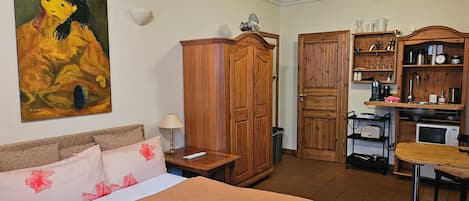 1 habitación, wifi y ropa de cama