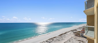 NEW 15th Floor Gulf View - Balcony - Pool - Hot Tub