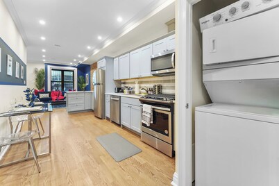 Charming 1-bedroom apartment in delightful New York with AC, WiFi