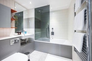 Departamento superior, vista a la ciudad | Baño