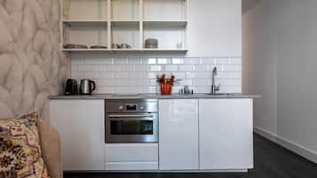 Comfort Apartment, Harbor View | Living area
