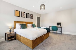 2 chambres, fer et planche à repasser, Wi-Fi gratuit